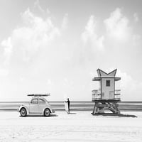 Čeka se plaža Waves-Miami - BW benzinskim slikama
