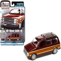Dodge Caravan Van Garnet Red Pearl Metallic W Woodgrain Ploče i Crveni unutrašnjost Ltd ED model modela