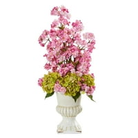 29 Umjetni aranžman hidrangea i trešnje u bijelom urnu